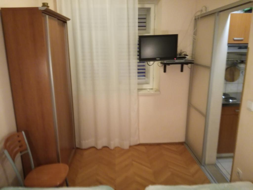 Apartments Kurtic Макарска Экстерьер фото
